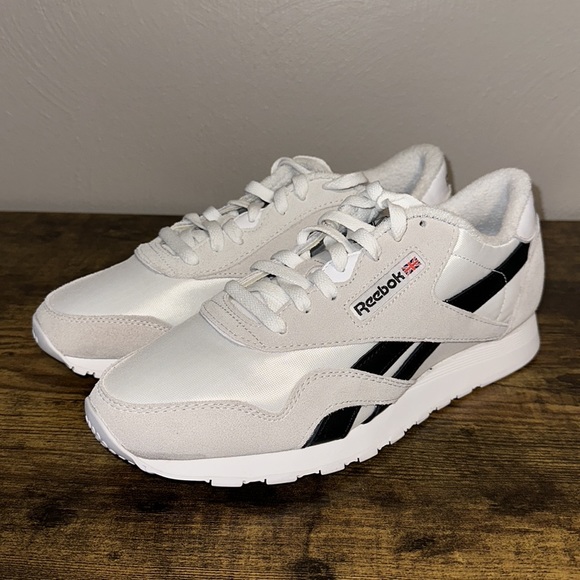 Reebok Classic Nylon Casual Shoes - Picture 3 of 5